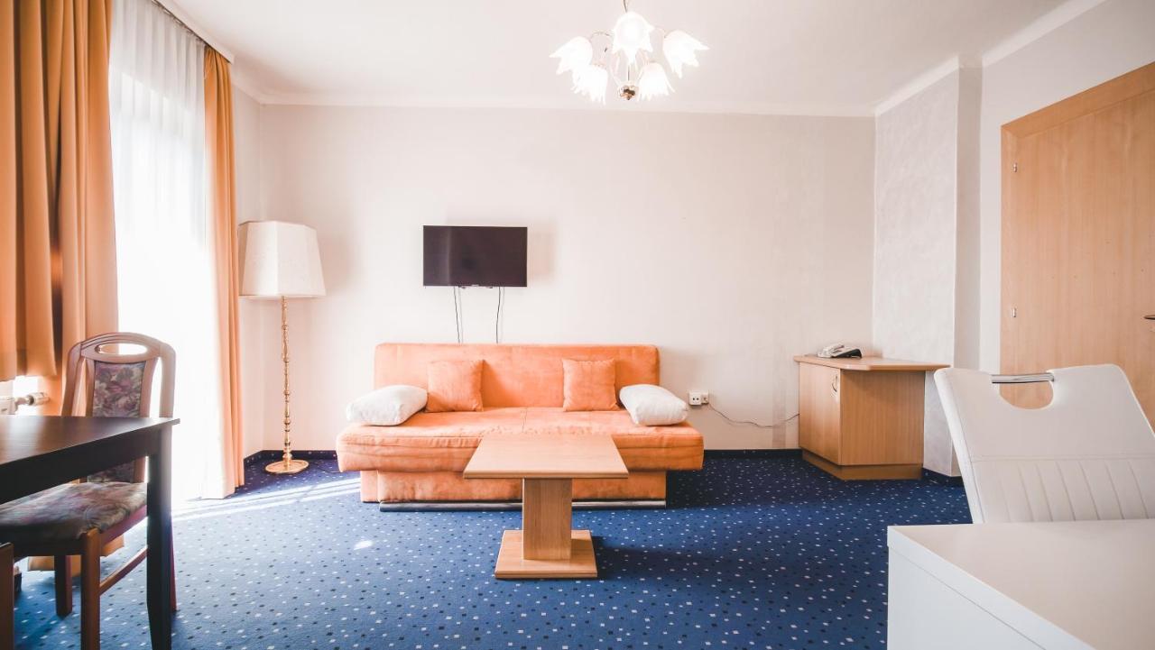 Hotel Karntnerhof Velden By S4Y Фельден-ам-Вертерзе Екстер'єр фото